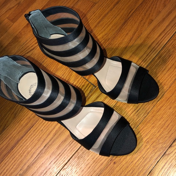 i miller Shoes - NWT I MILLER HEELS